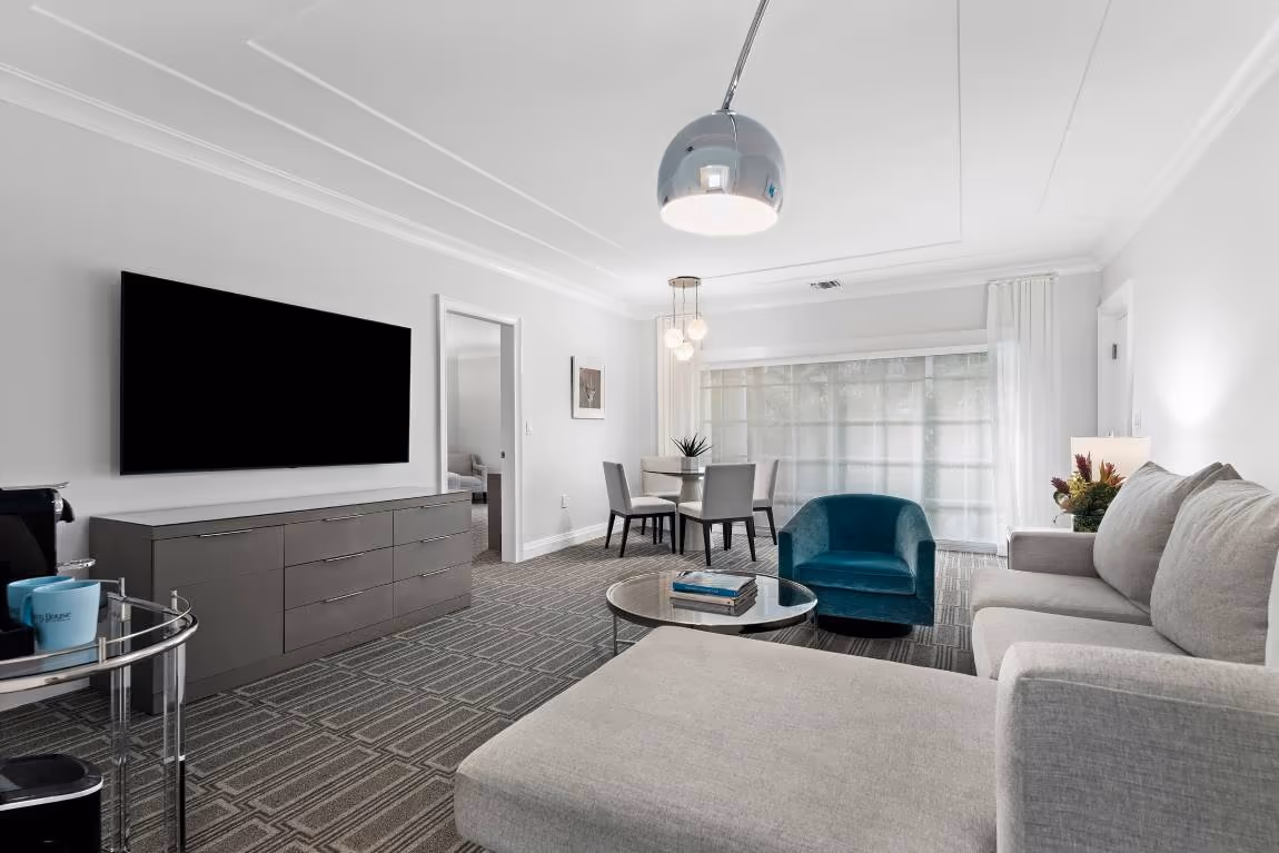 One-Bedroom Suite